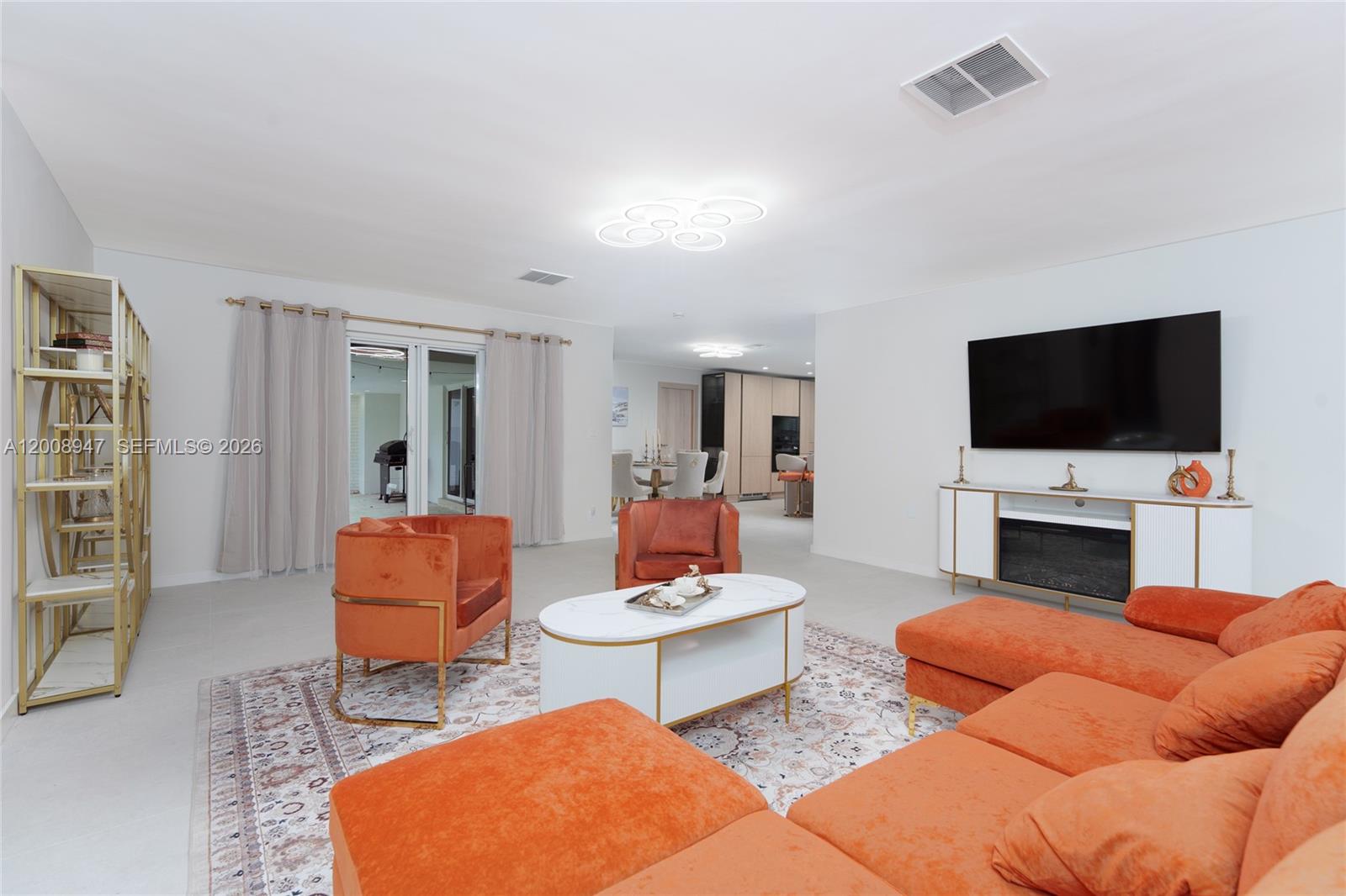 5419 NE 22nd Ave Fort Lauderdale, FL 33308