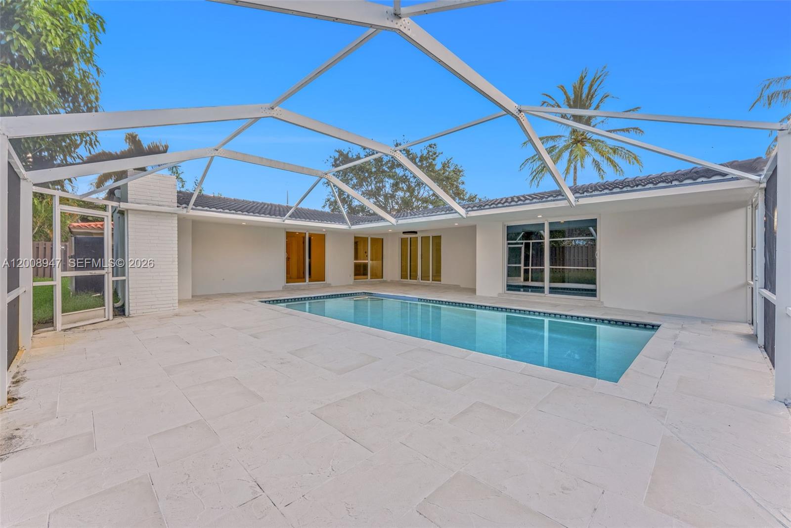 5419 NE 22nd Ave Fort Lauderdale, FL 33308