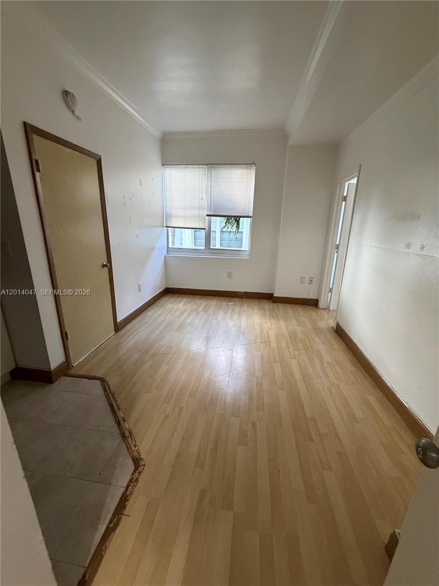 1342 Drexel Ave #205