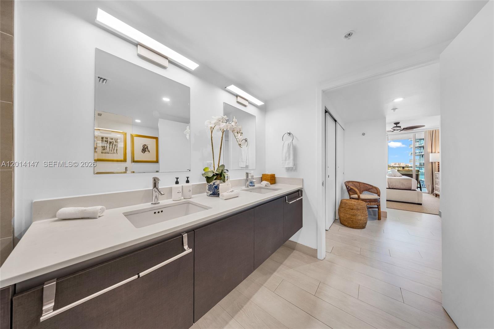 6620 Indian Crk Dr #613 Miami Beach, FL 33141