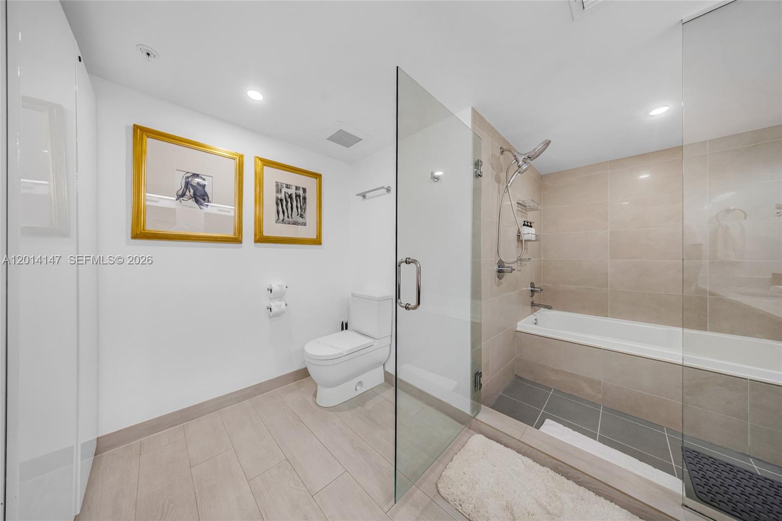 6620 Indian Crk Dr #613 Miami Beach, FL 33141