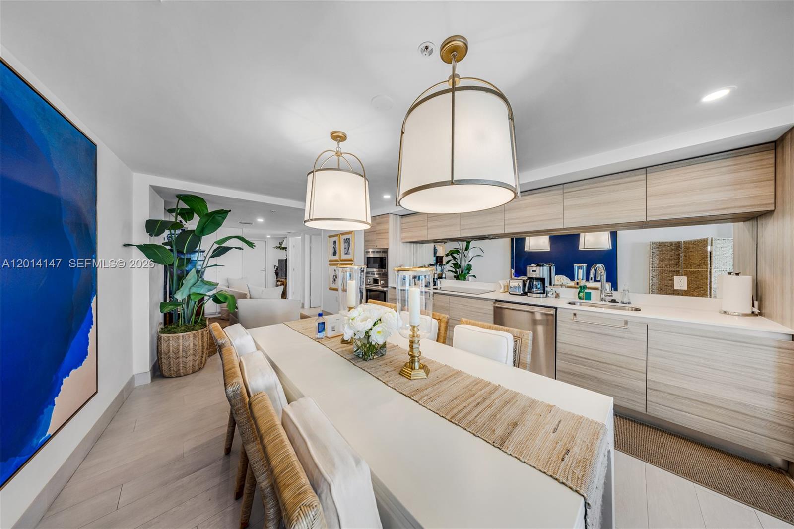 6620 Indian Crk Dr #613 Miami Beach, FL 33141