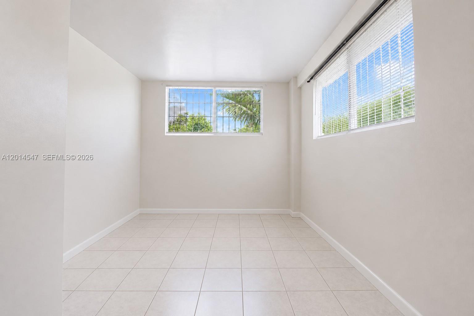 1631 NW 114th St Miami, FL 33167