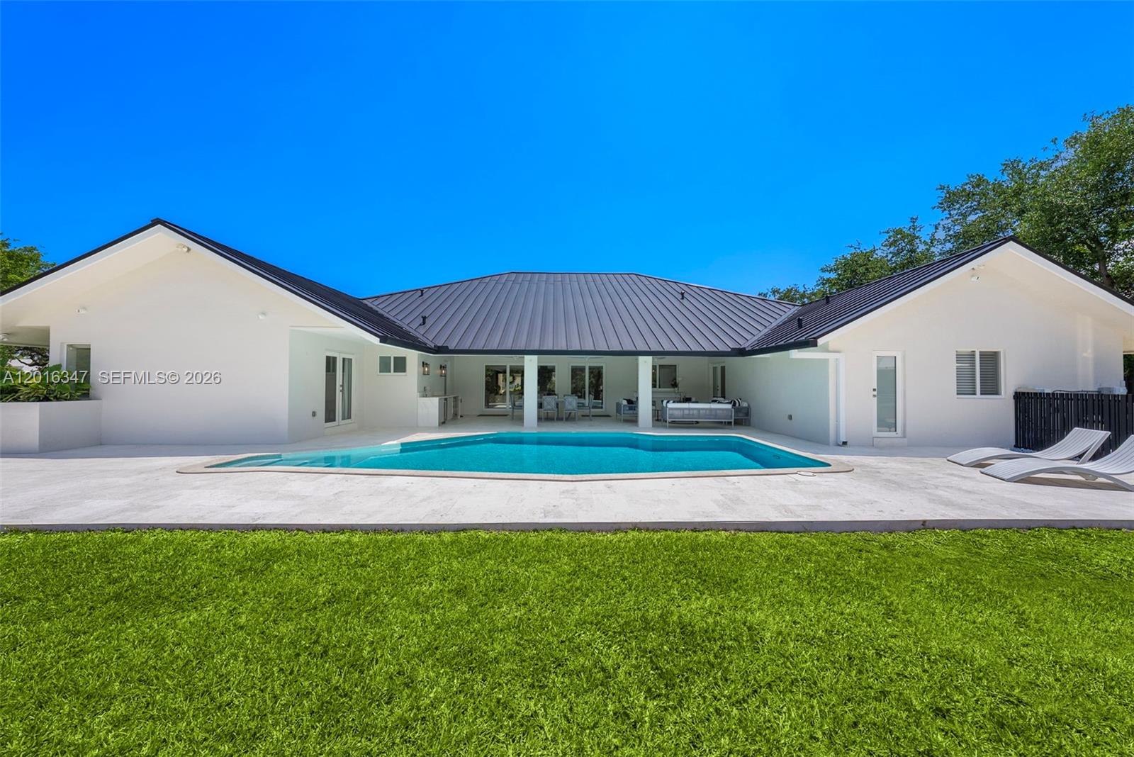 9201 SW 102nd St Miami, FL 33176