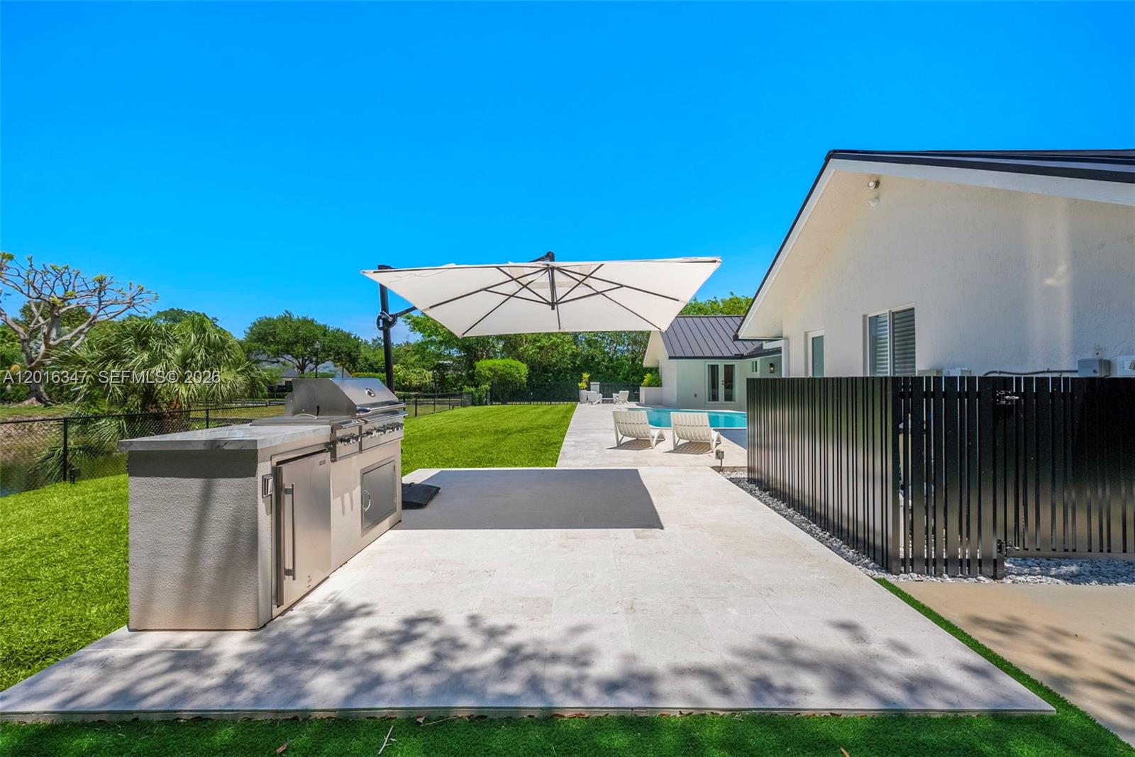 9201 SW 102nd St Miami, FL 33176