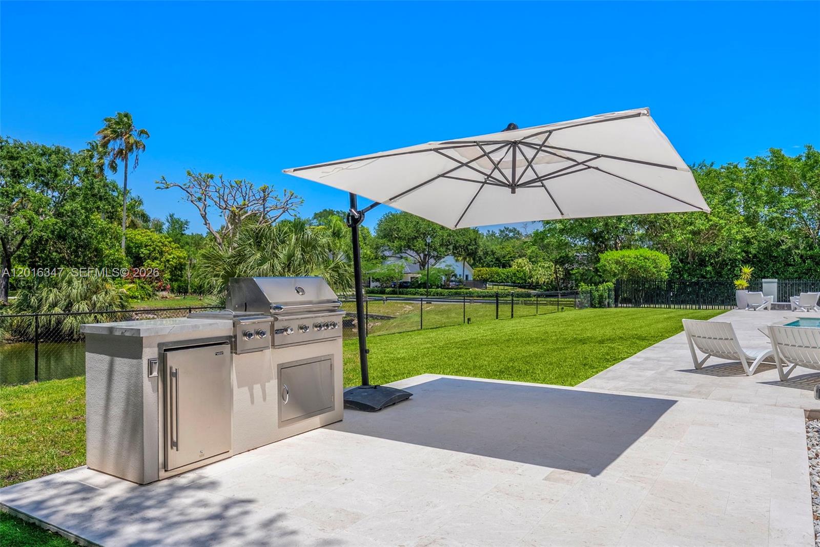 9201 SW 102nd St Miami, FL 33176