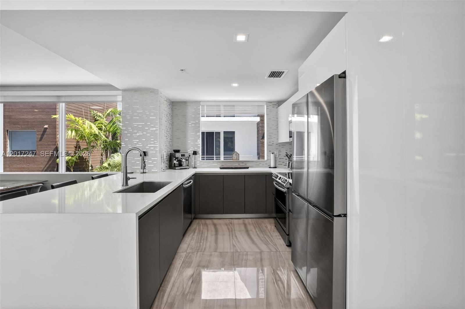 700 NE 14th Ave #311 Fort Lauderdale, FL 33304