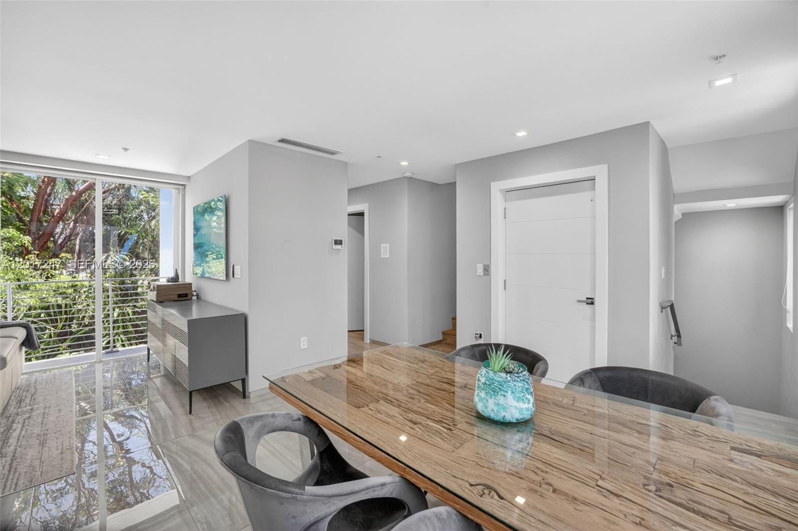 700 NE 14th Ave #311 Fort Lauderdale, FL 33304