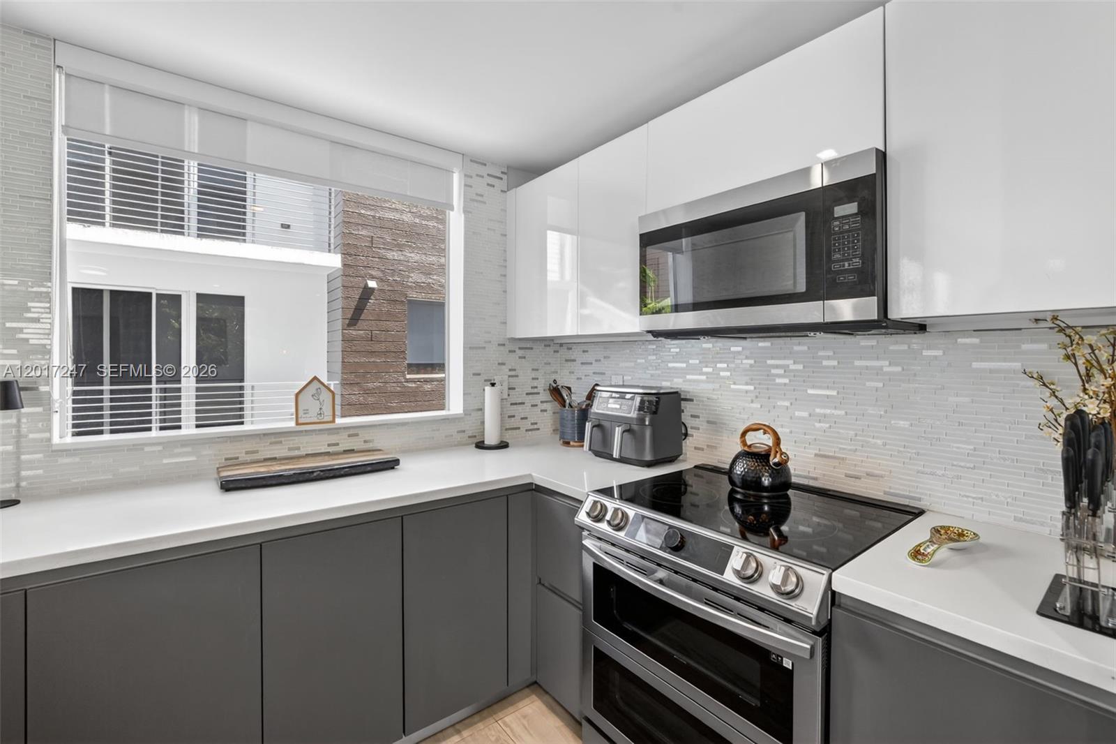 700 NE 14th Ave #311 Fort Lauderdale, FL 33304
