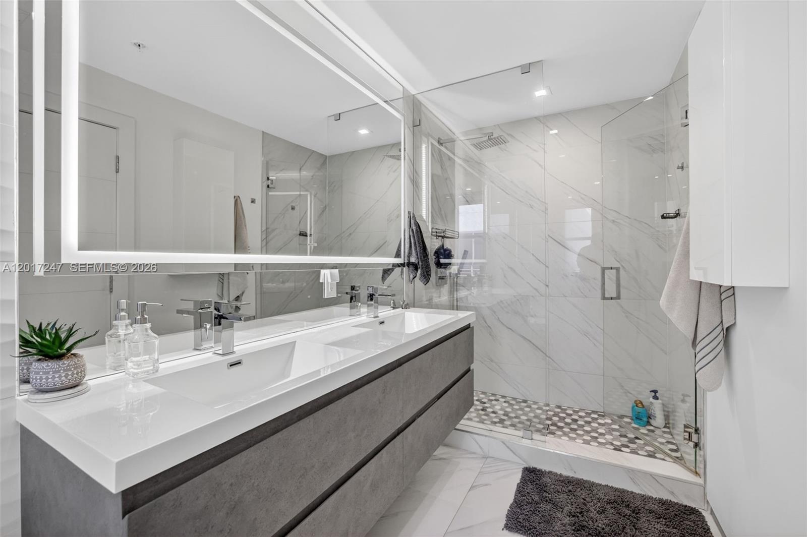 700 NE 14th Ave #311 Fort Lauderdale, FL 33304