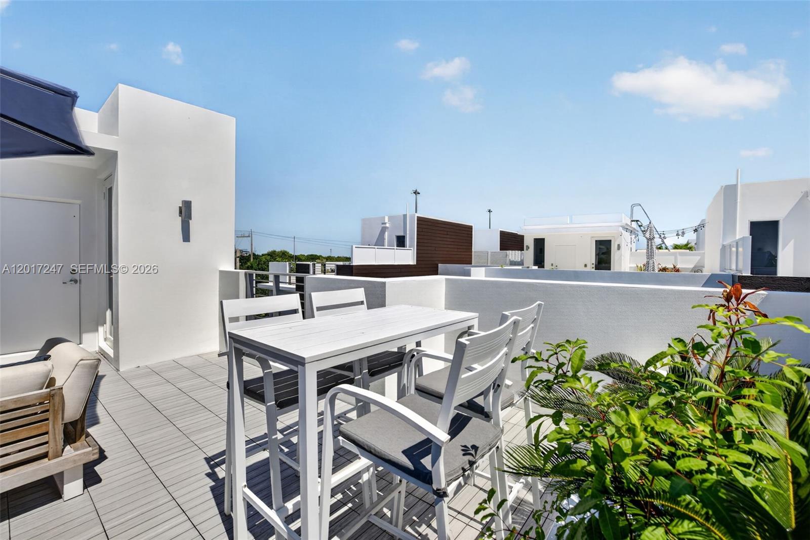 700 NE 14th Ave #311 Fort Lauderdale, FL 33304