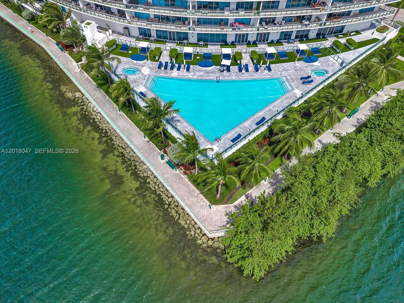 3300 NE 188th St #217 Aventura, FL 33180