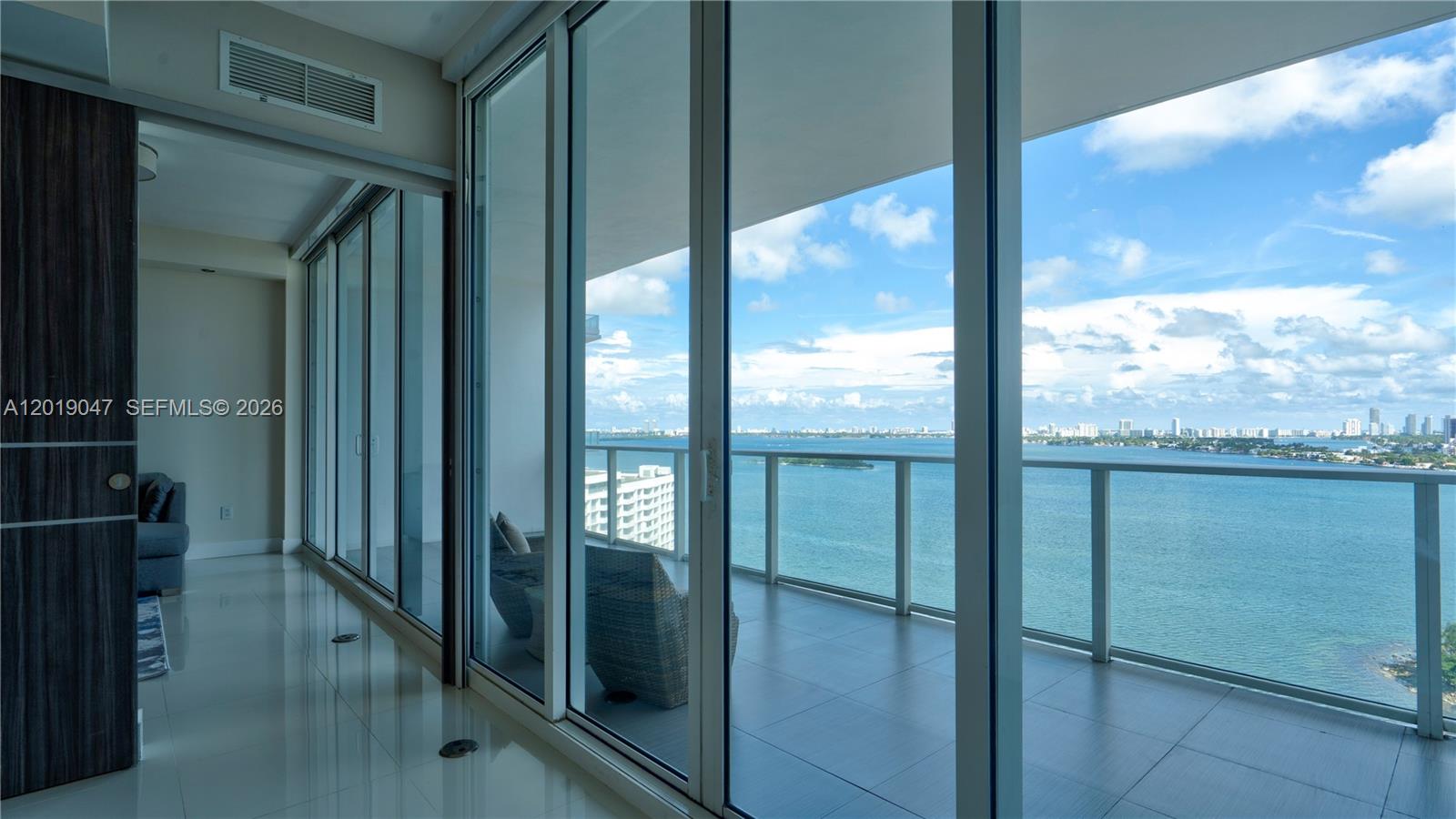 image Paramount Bay30