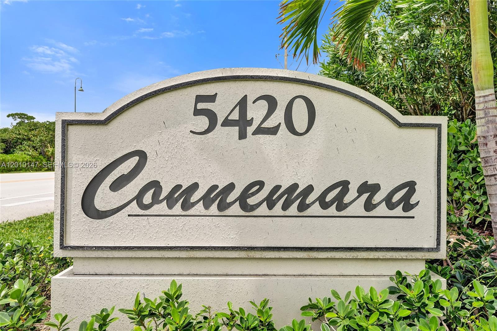 5420 N Ocean Dr #2201 Singer Island, FL 33404
