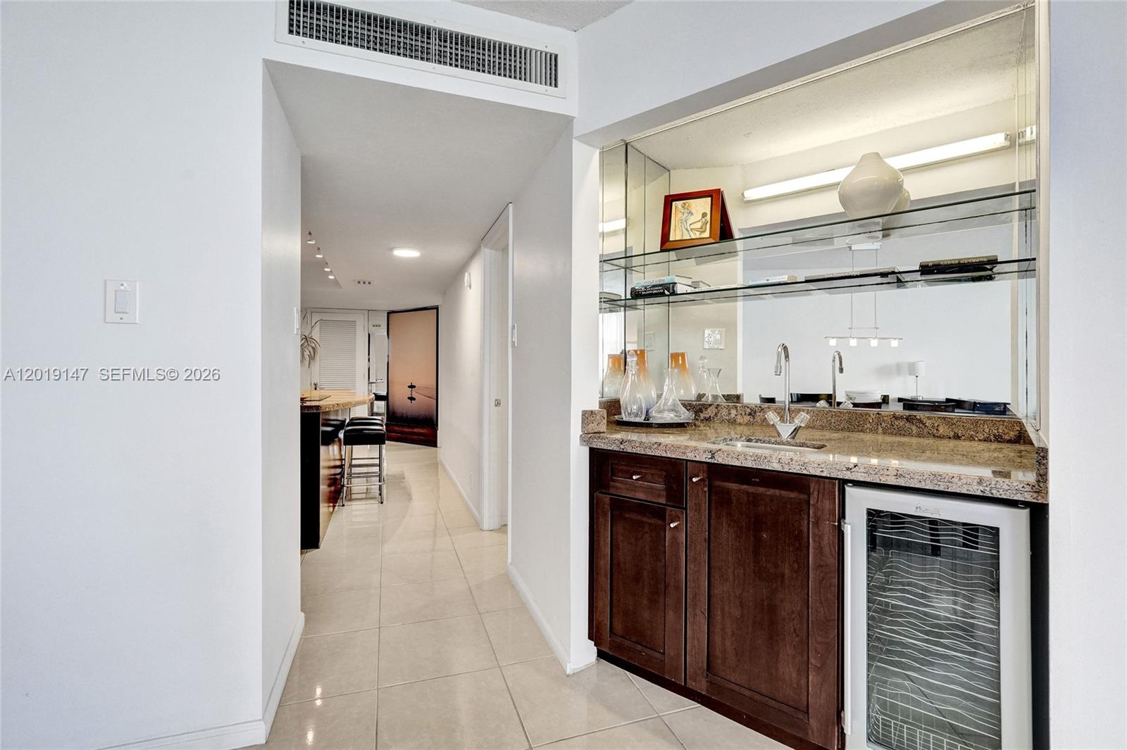 5420 N Ocean Dr #2201 Singer Island, FL 33404