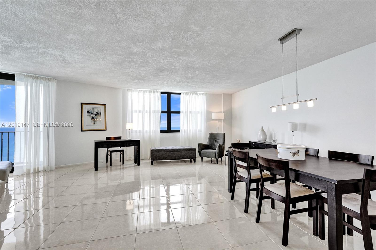 5420 N Ocean Dr #2201 Singer Island, FL 33404