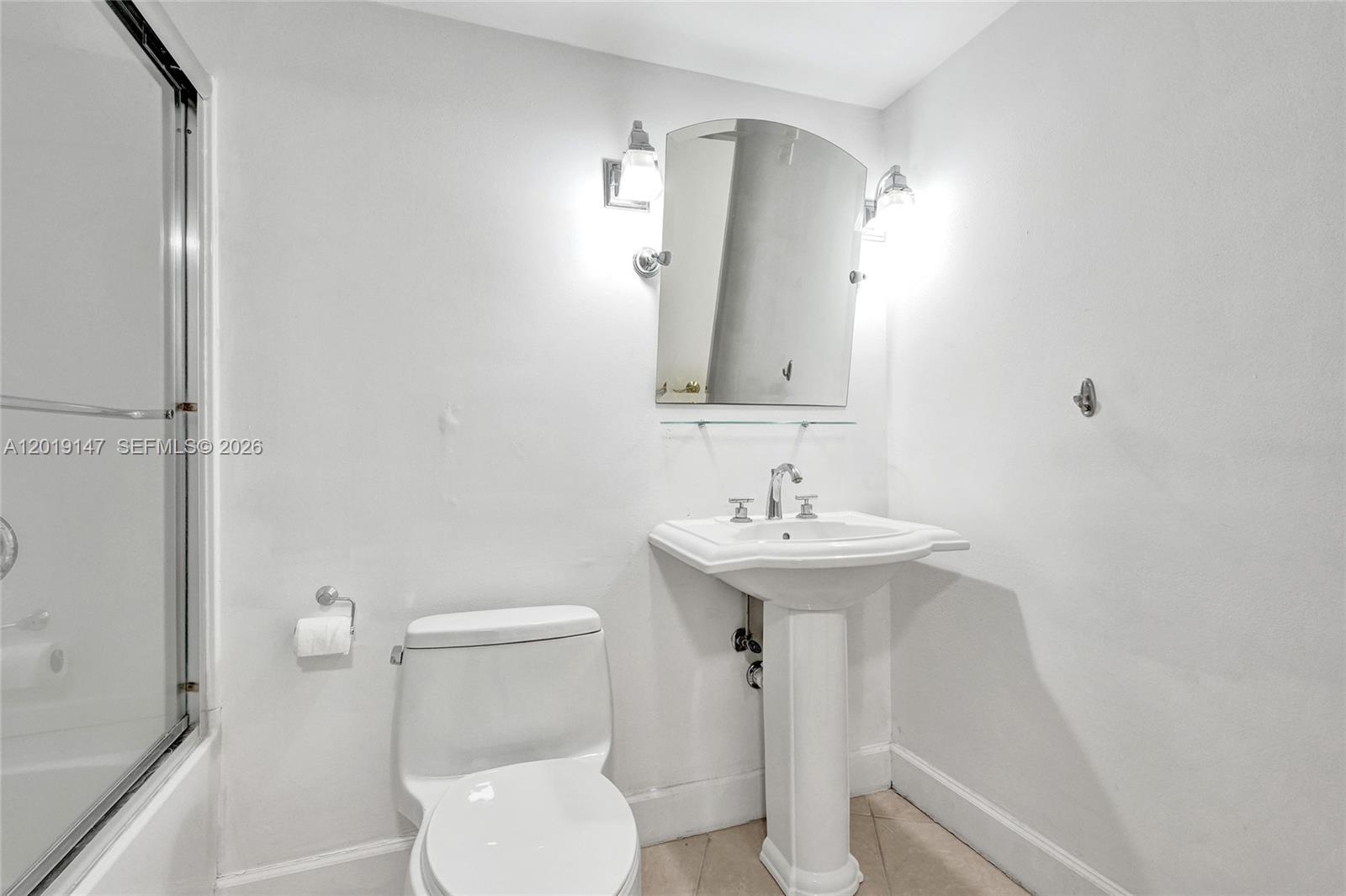 5420 N Ocean Dr #2201 Singer Island, FL 33404