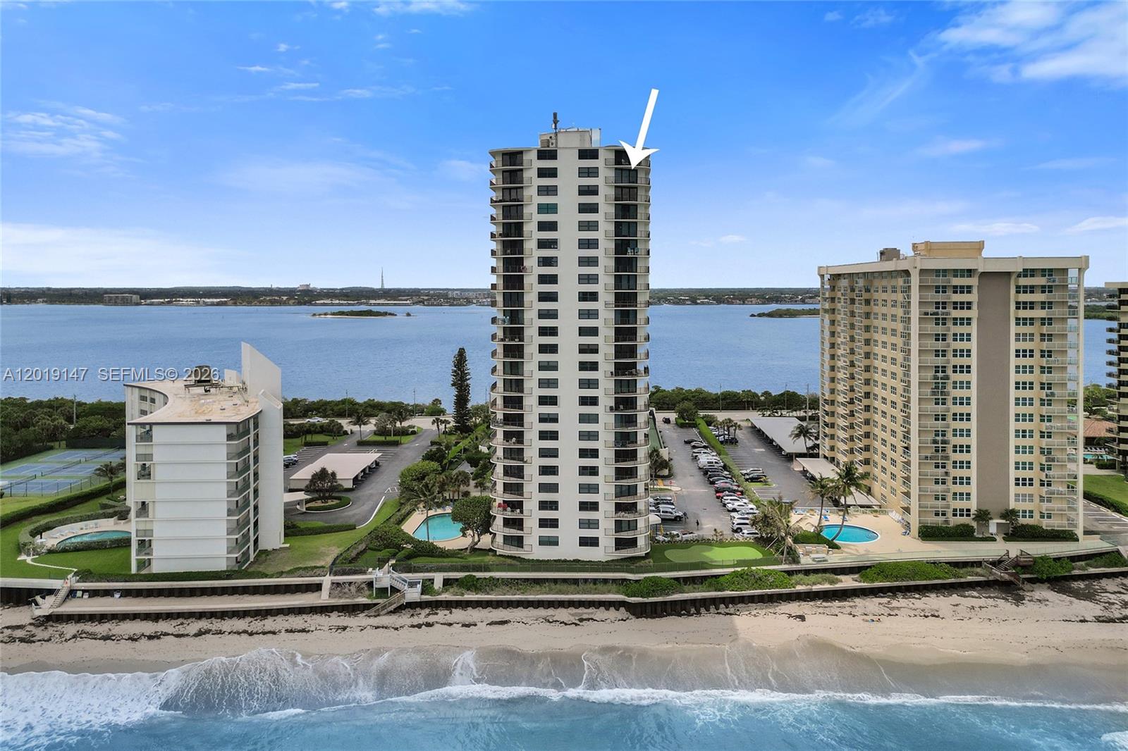 5420 N Ocean Dr #2201 Singer Island, FL 33404