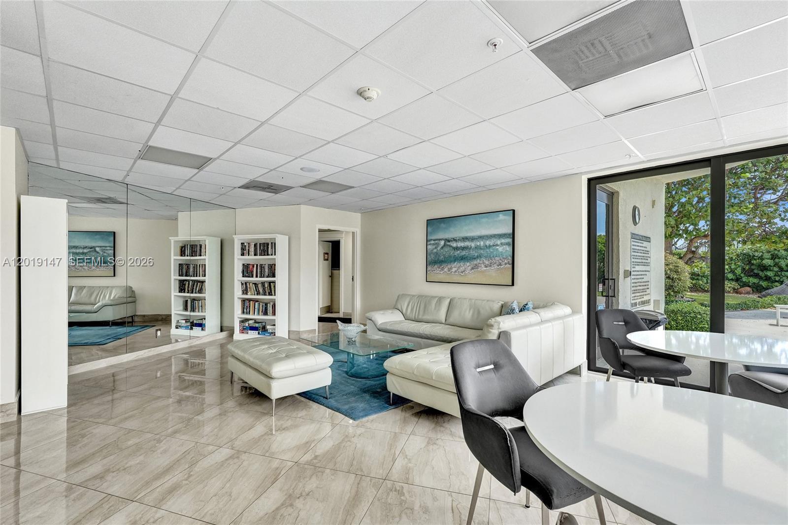 5420 N Ocean Dr #2201 Singer Island, FL 33404