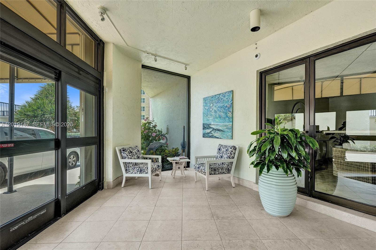 5420 N Ocean Dr #2201 Singer Island, FL 33404