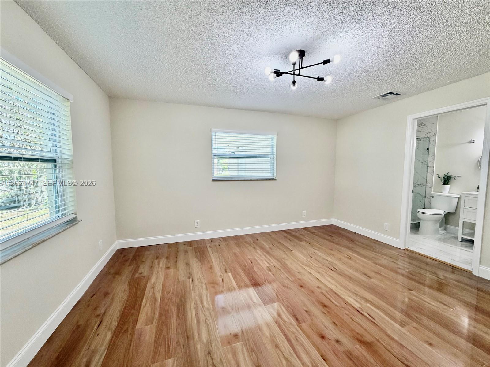 1555 NW 6th Ave Pompano Beach, FL 33060