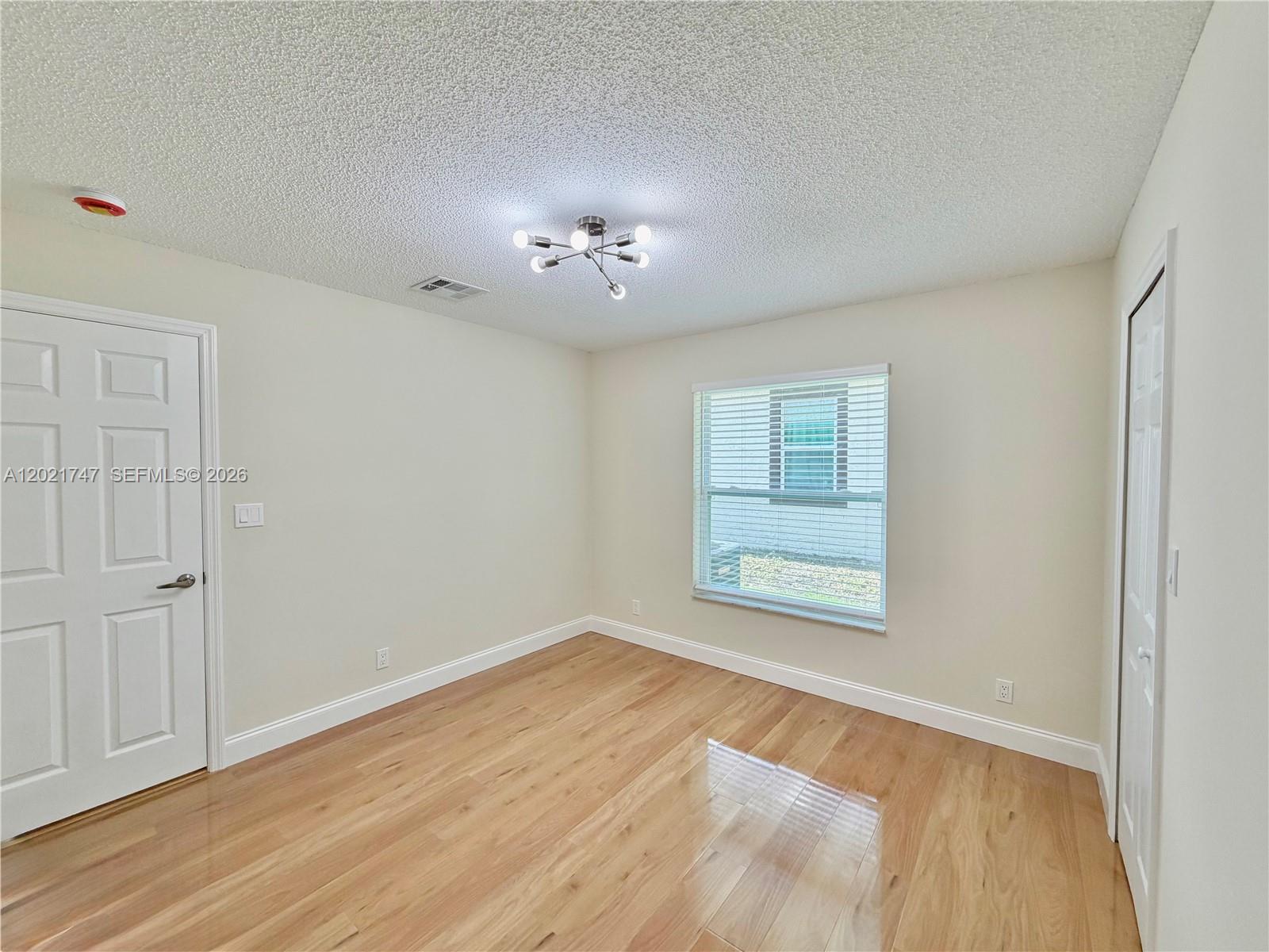 1555 NW 6th Ave Pompano Beach, FL 33060