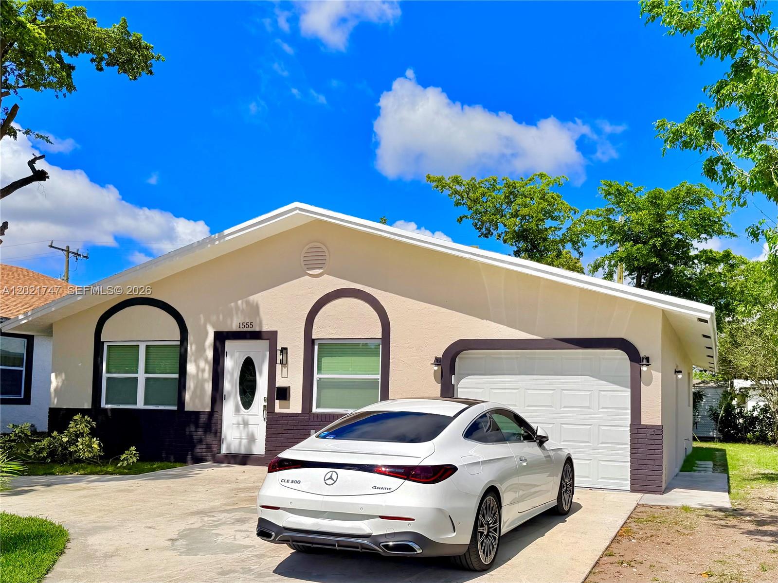 1555 NW 6th Ave Pompano Beach, FL 33060