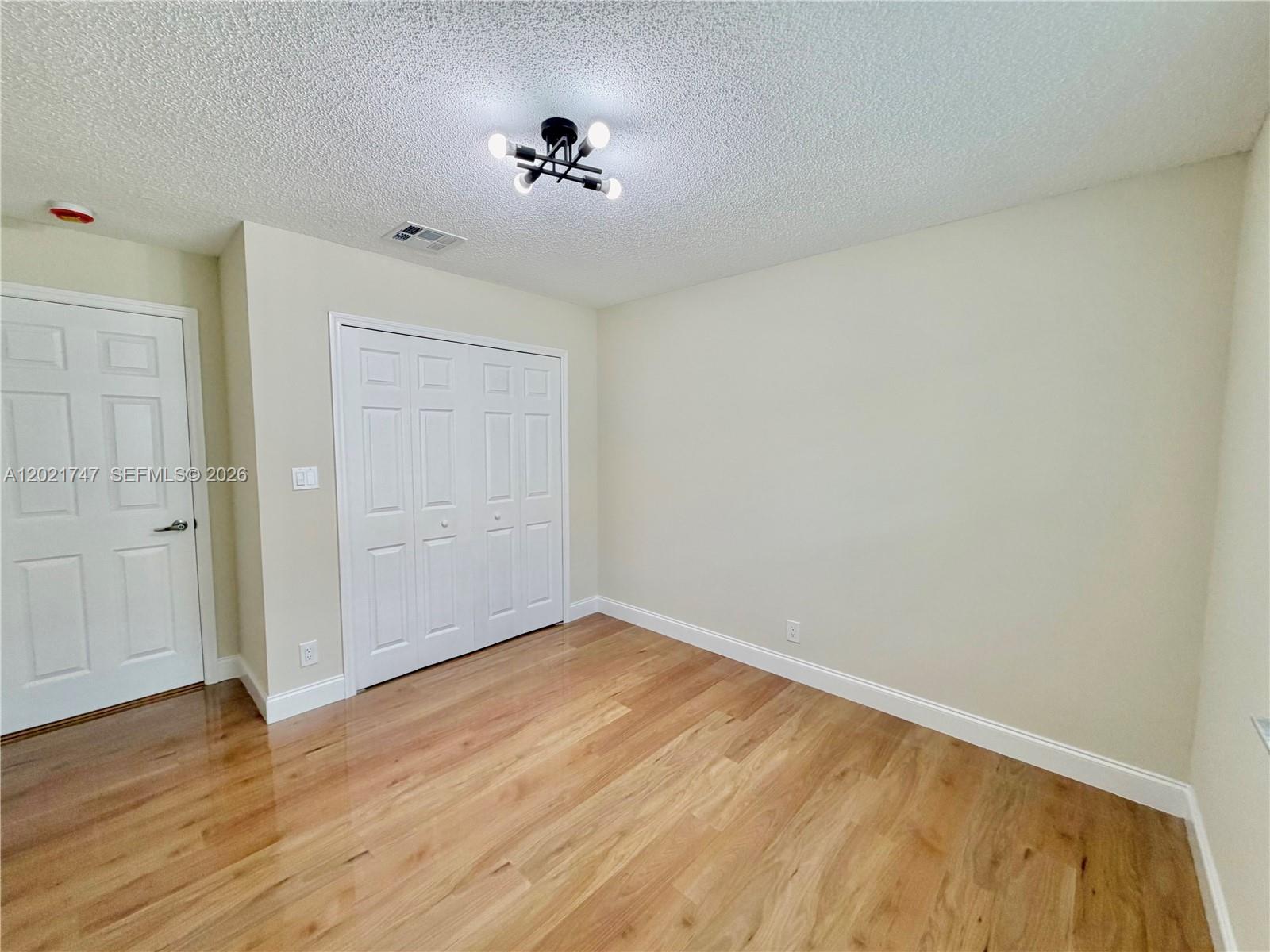 1555 NW 6th Ave Pompano Beach, FL 33060