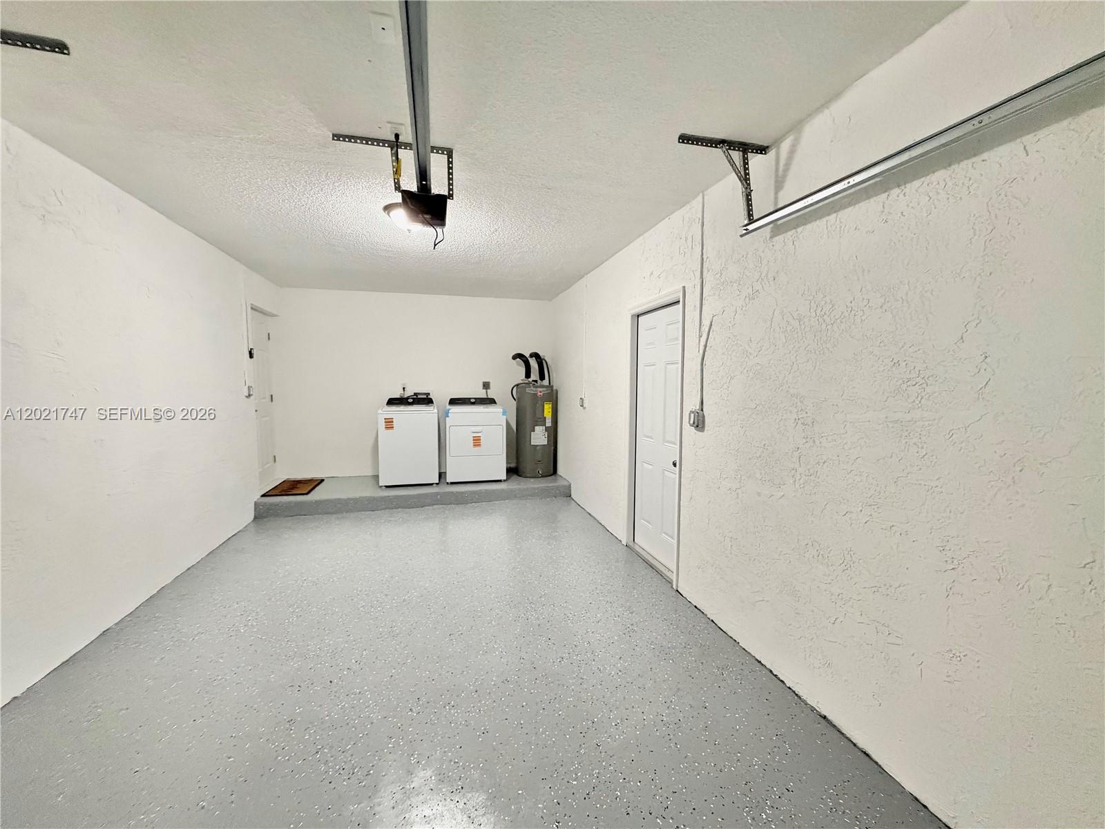 1555 NW 6th Ave Pompano Beach, FL 33060