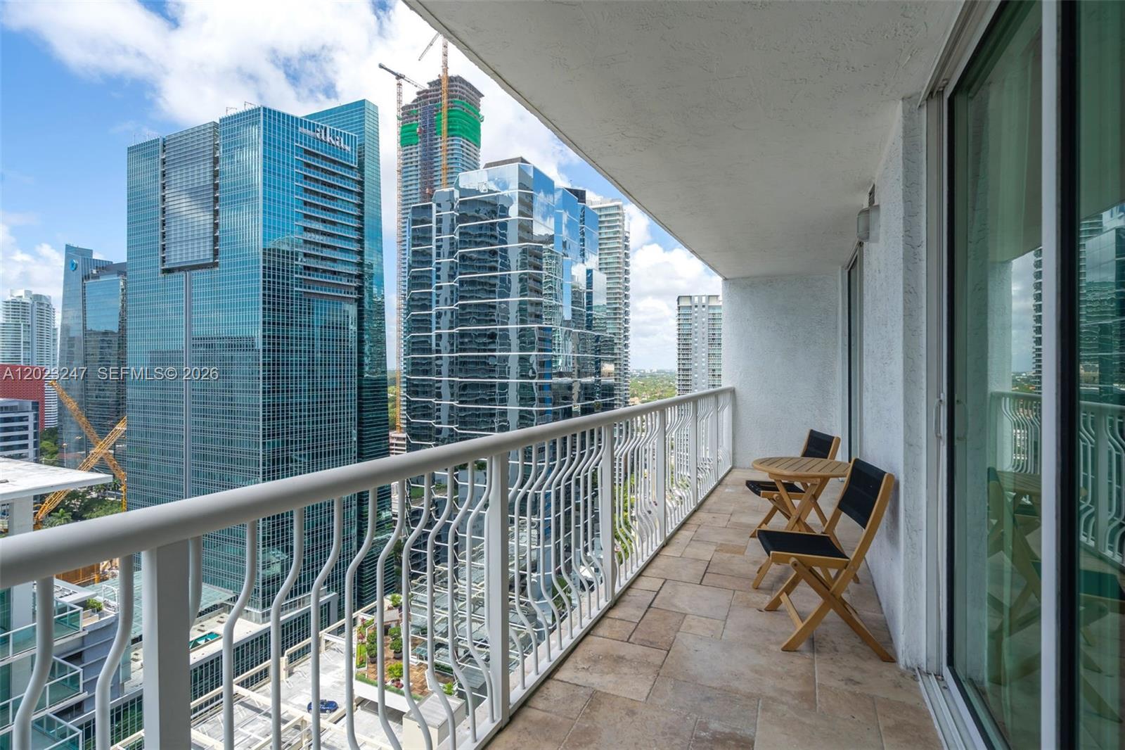 1200 Brickell Bay Dr #2915