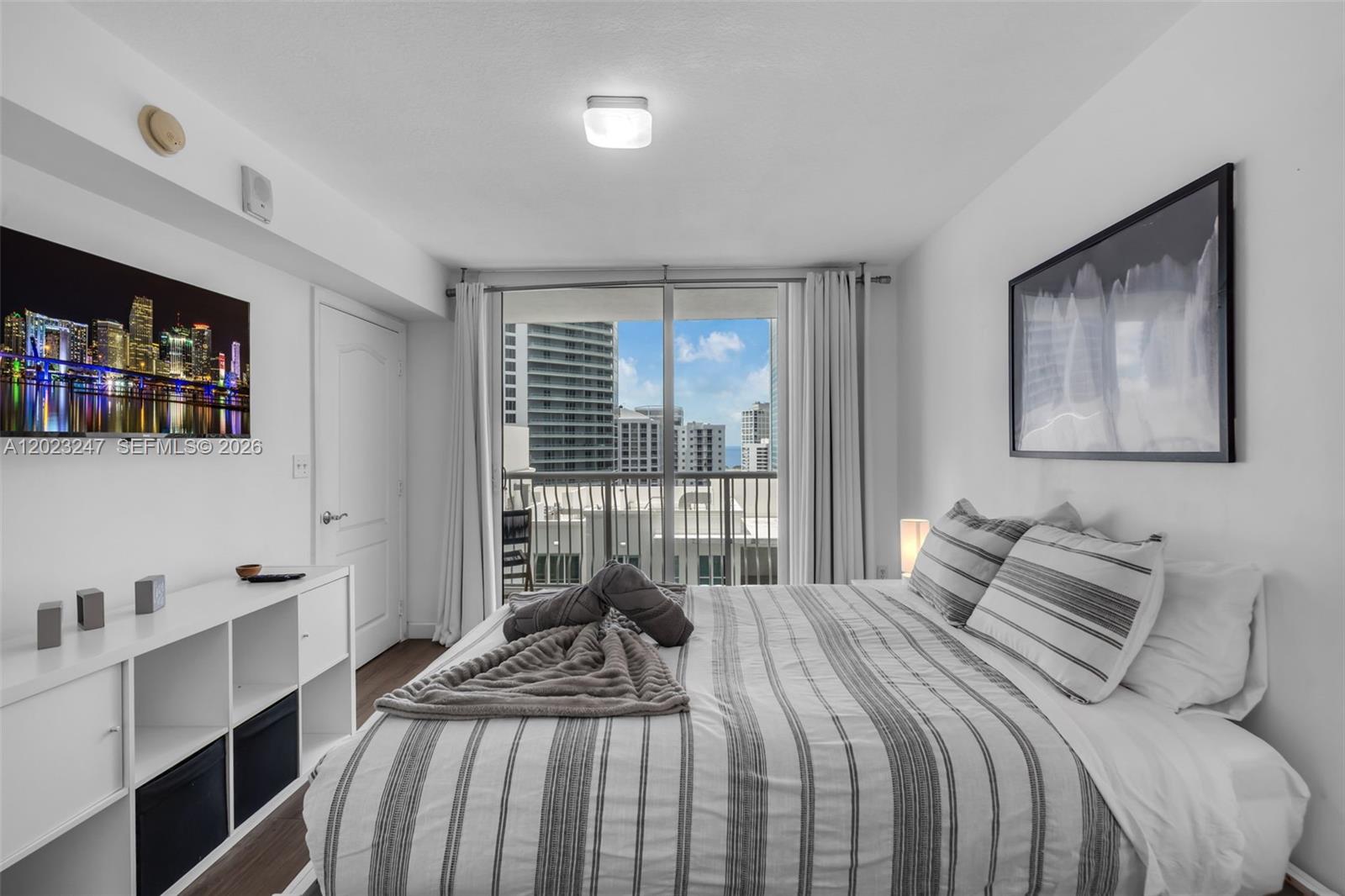 image The Club at Brickell Bay25