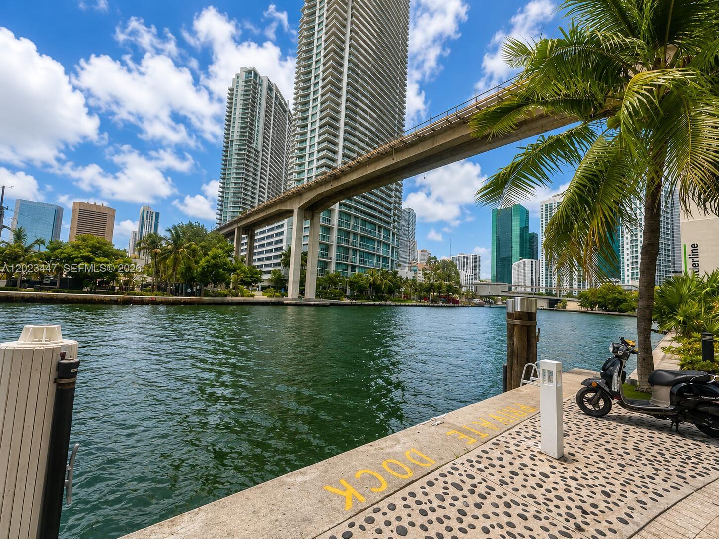 690 SW 1st Ct #2314 Miami, FL 33130