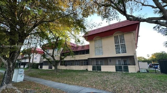 10903 N Kendall Dr #227