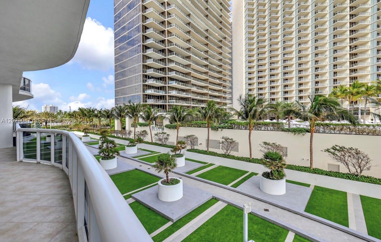 9601 Collins Ave #403 Bal Harbour, FL 33154