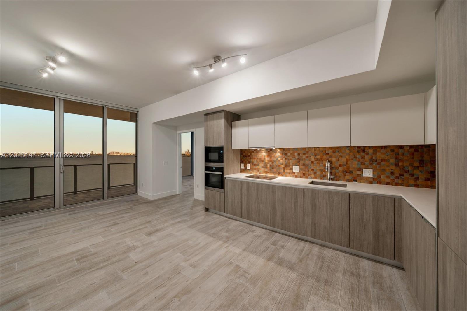 2900 NE 7th Ave #504 Miami, FL 33137