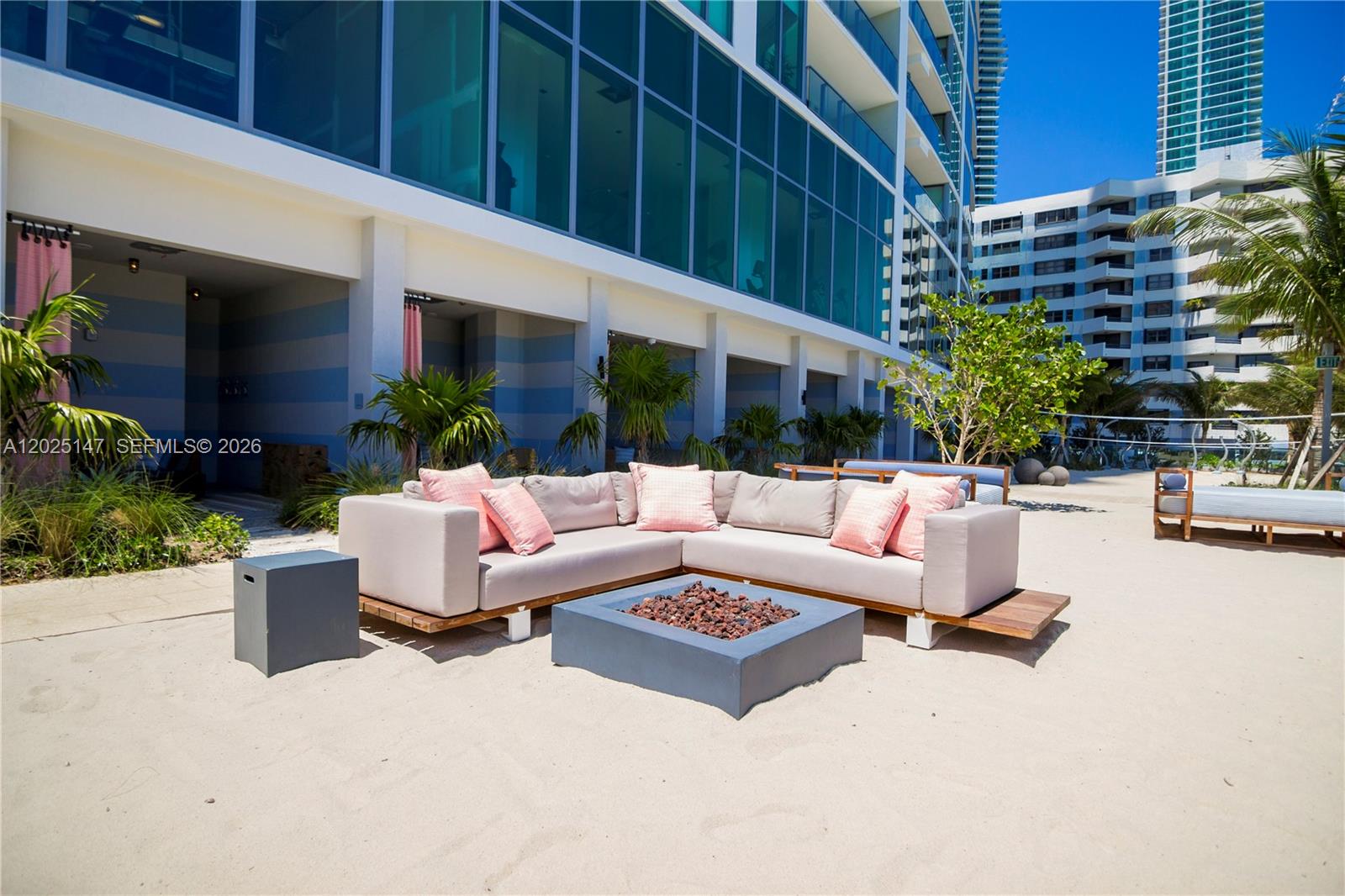 2900 NE 7th Ave #504 Miami, FL 33137