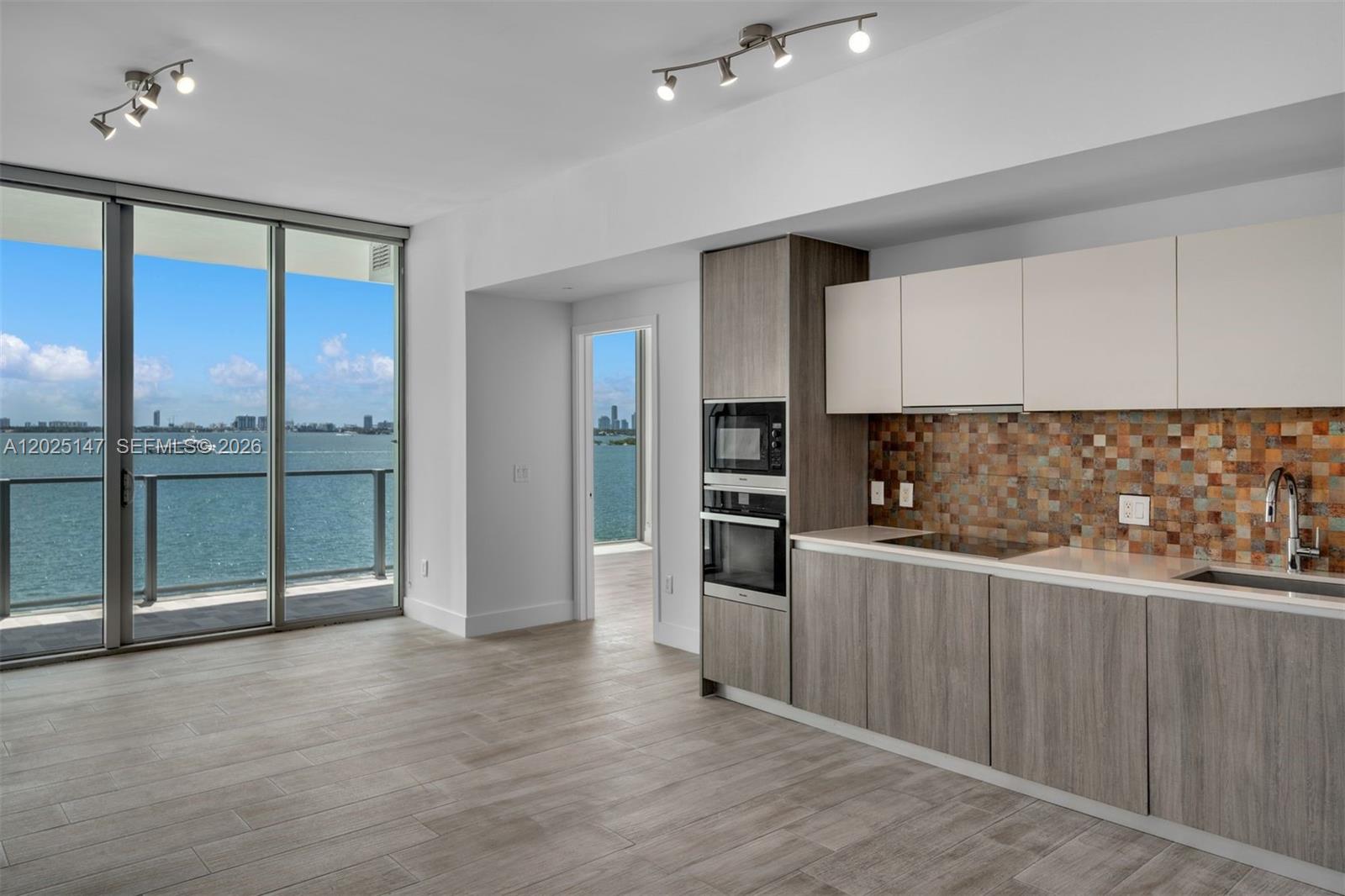 2900 NE 7th Ave #504 Miami, FL 33137