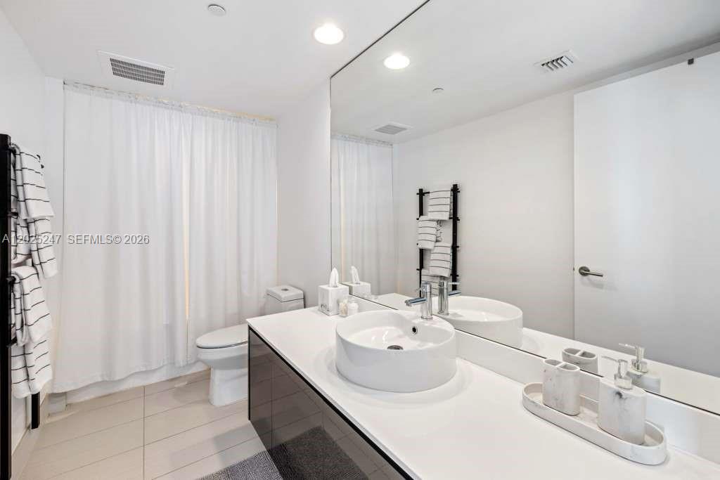 31 SE 6th St #2101 Miami, FL 33131