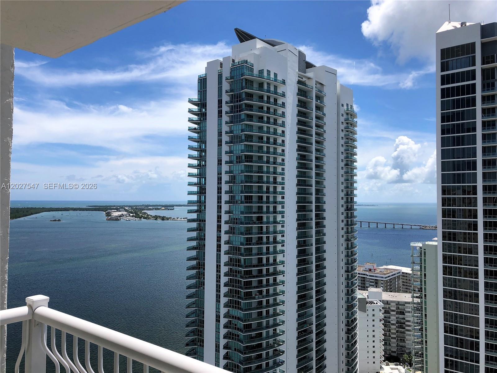 image The Club at Brickell Bay2