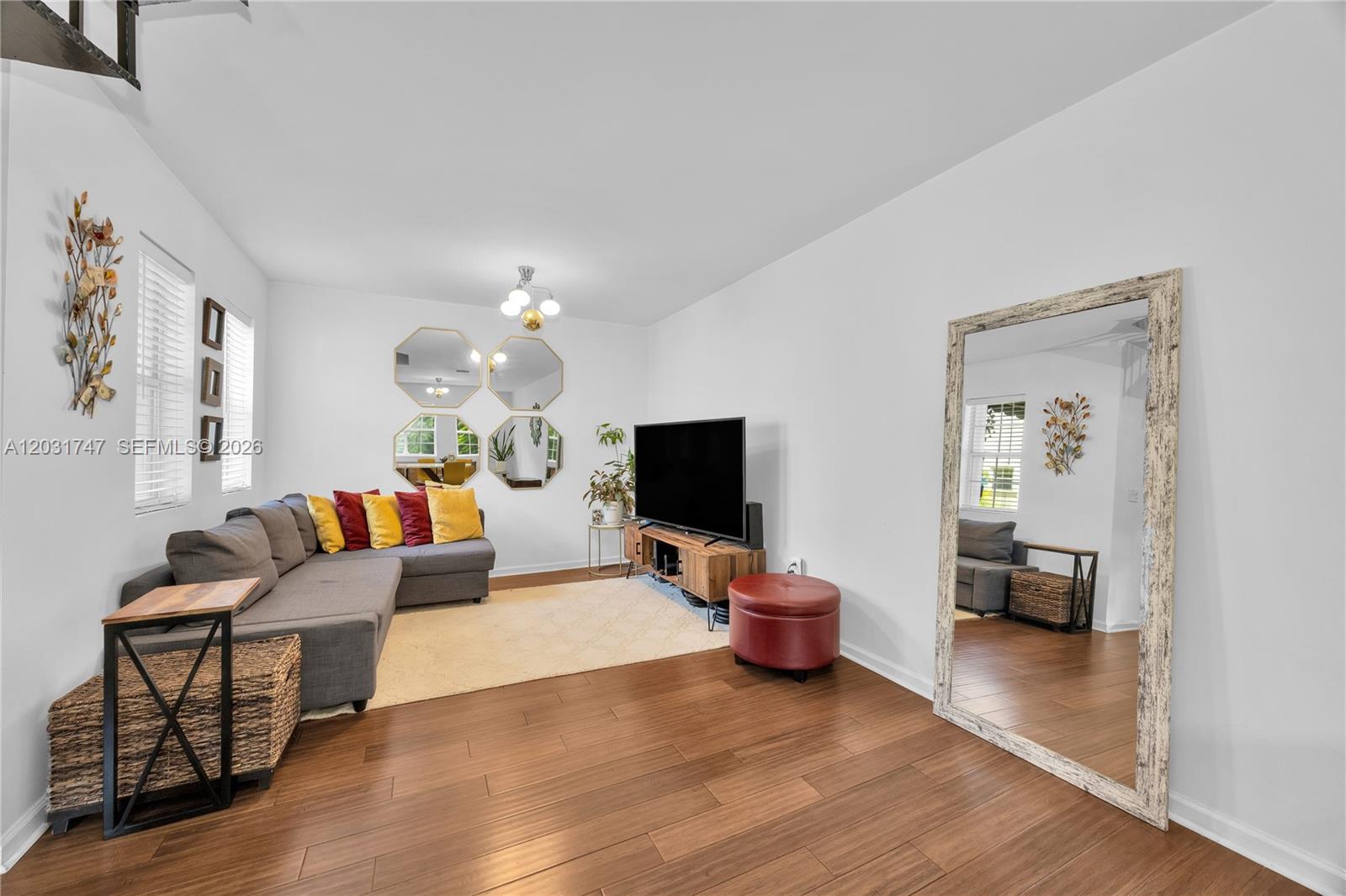 2850 Coconut #15 Miami, FL 33133