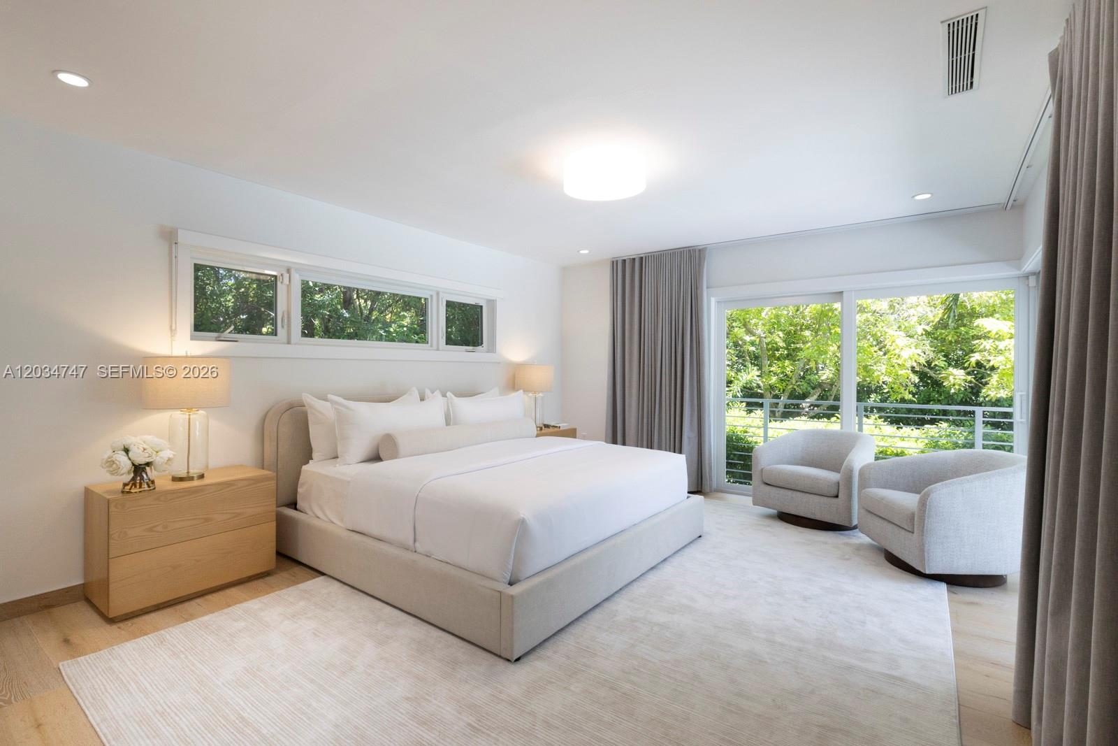 5780 Las Palmas Coral Gables, FL 33156