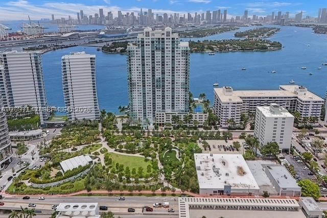 image The Floridian30