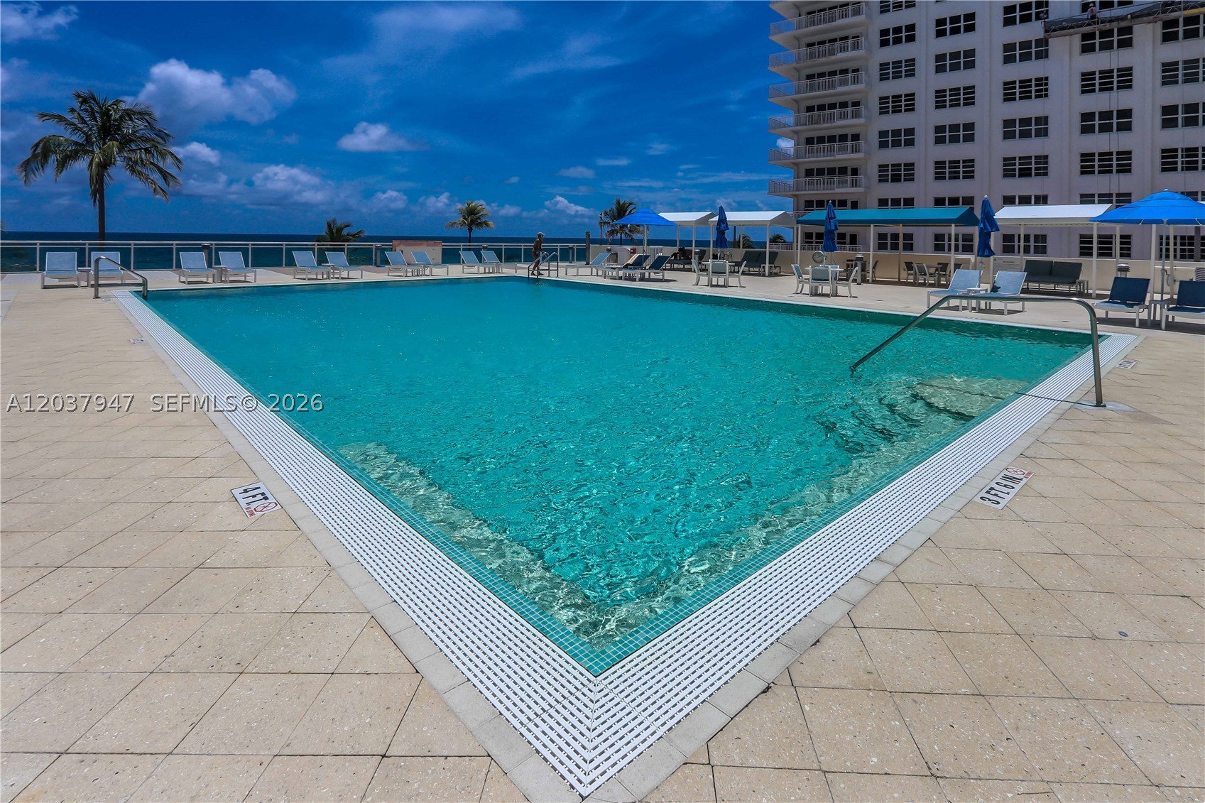 3900 Galt Ocean Dr #403 Fort Lauderdale, FL 33308