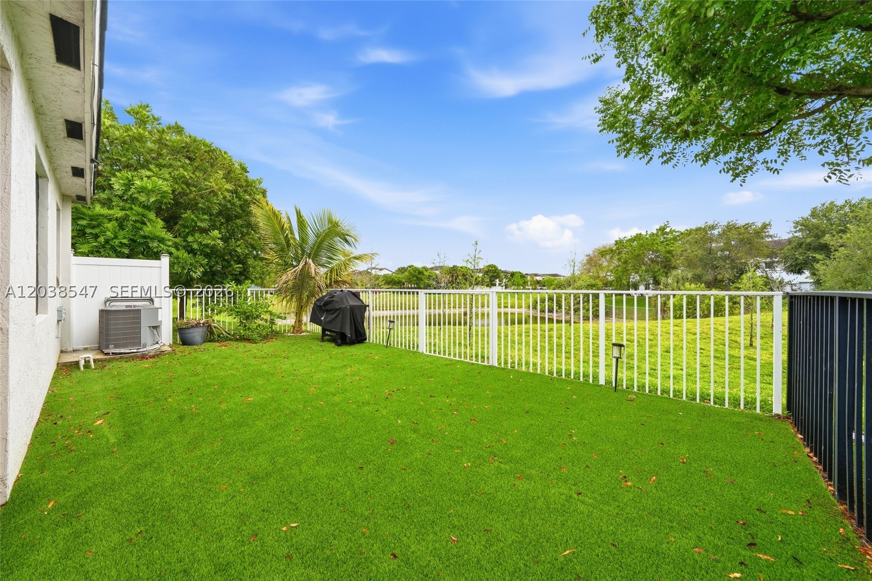 3384 NW 5th St Pompano Beach, FL 33069