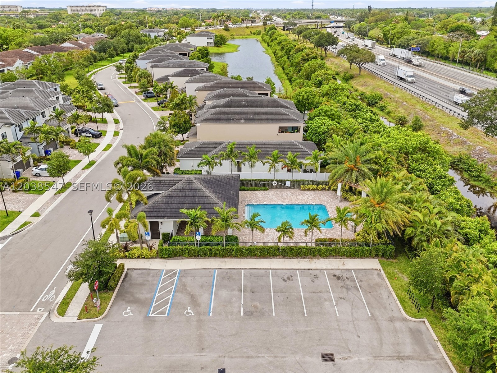 3384 NW 5th St Pompano Beach, FL 33069