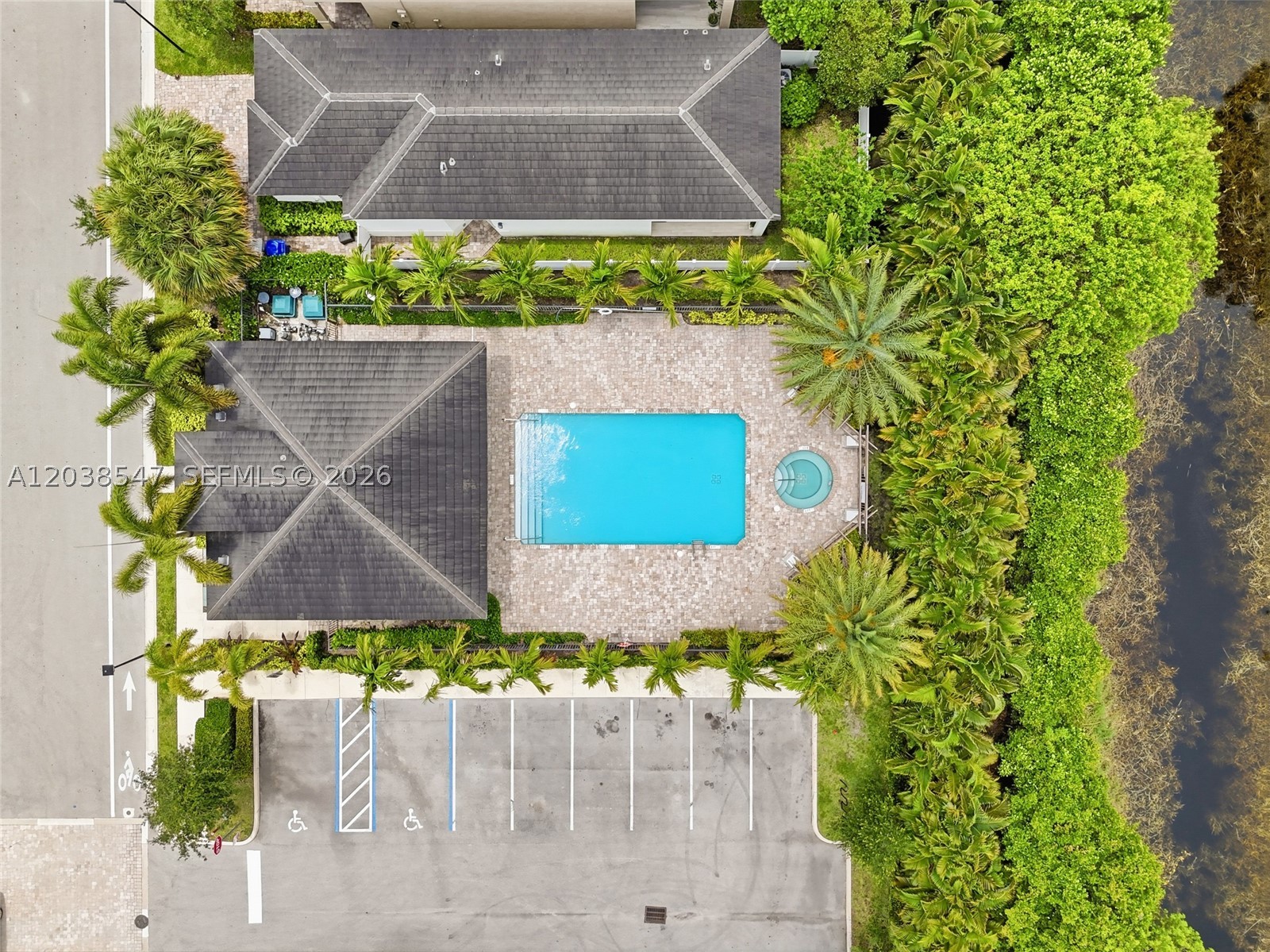 3384 NW 5th St Pompano Beach, FL 33069