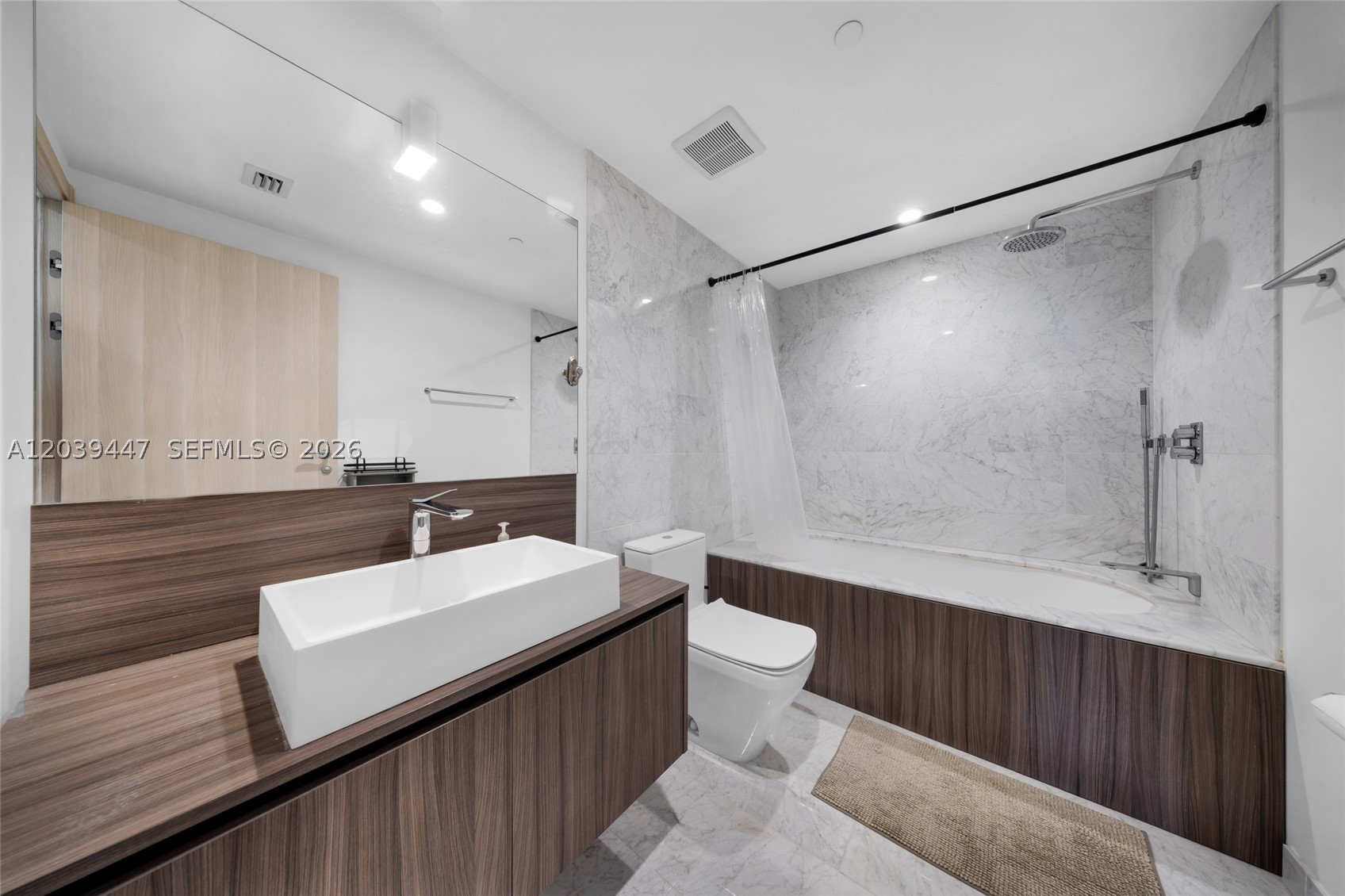 image Brickell Flatiron9