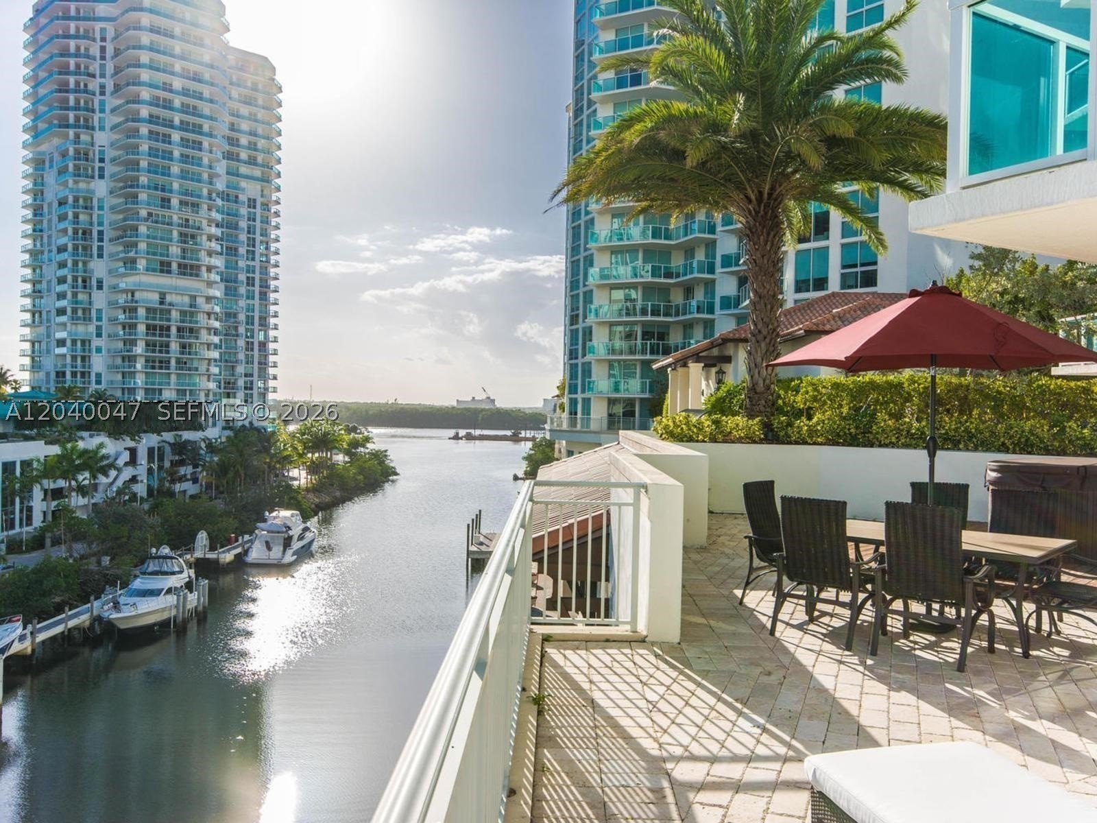 image St Tropez Sunny Isles20