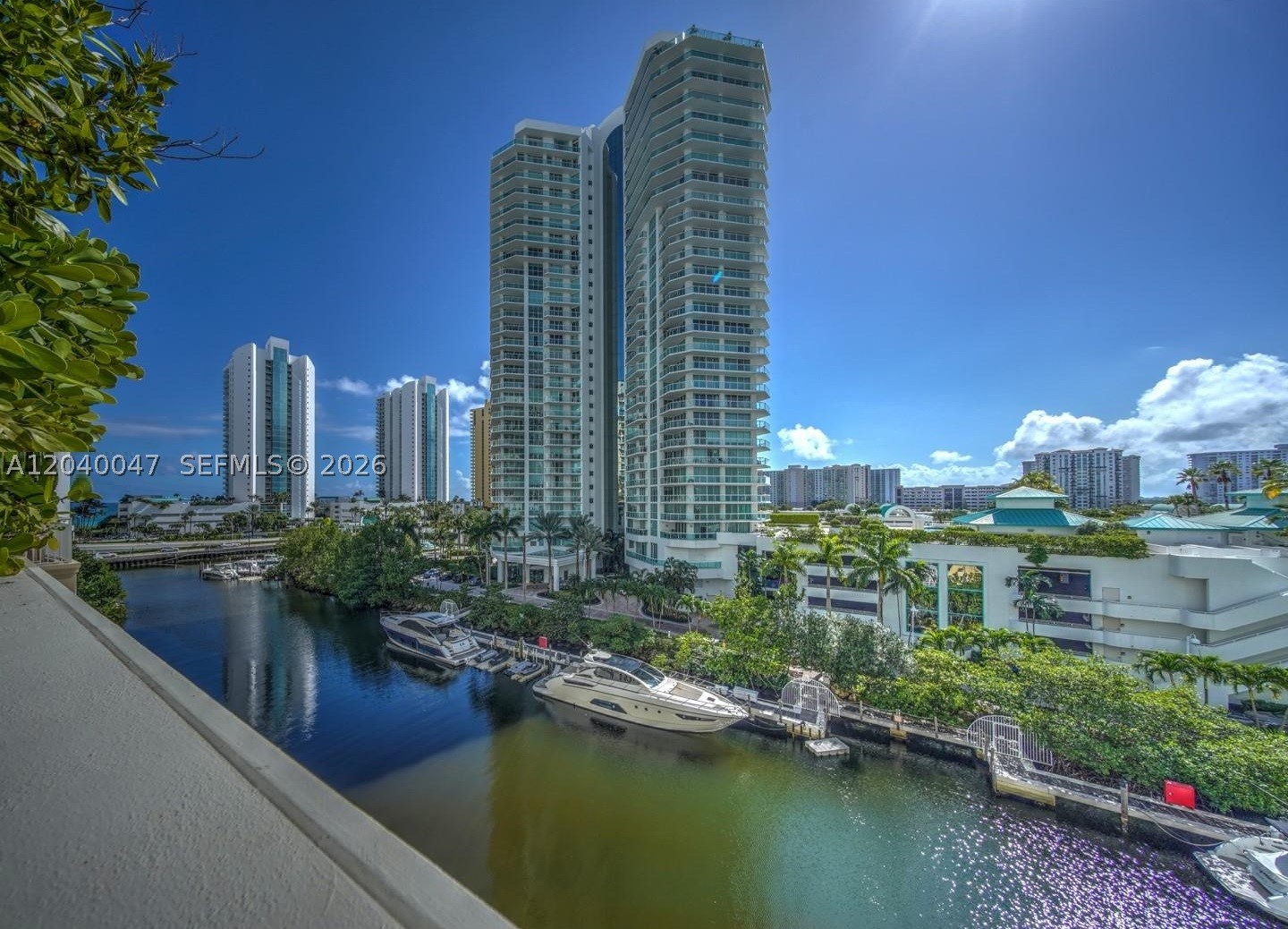 image St Tropez Sunny Isles22