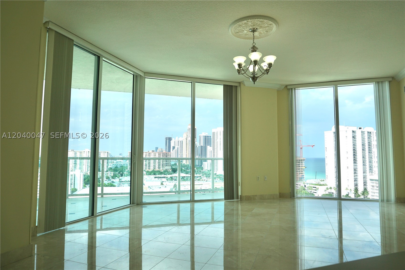 image St Tropez Sunny Isles6